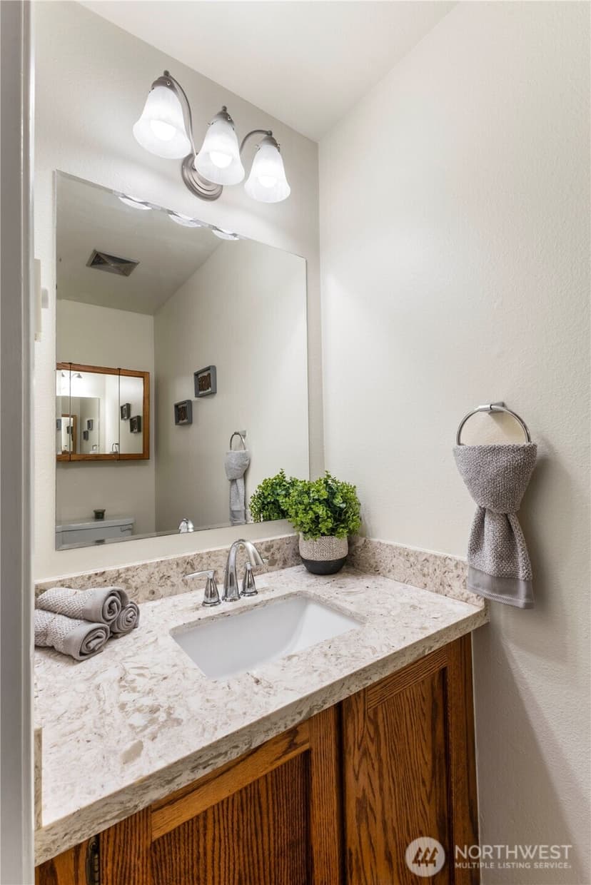 Property photo for 21634 14th Avenue S #C-4, Des Moines photo 17