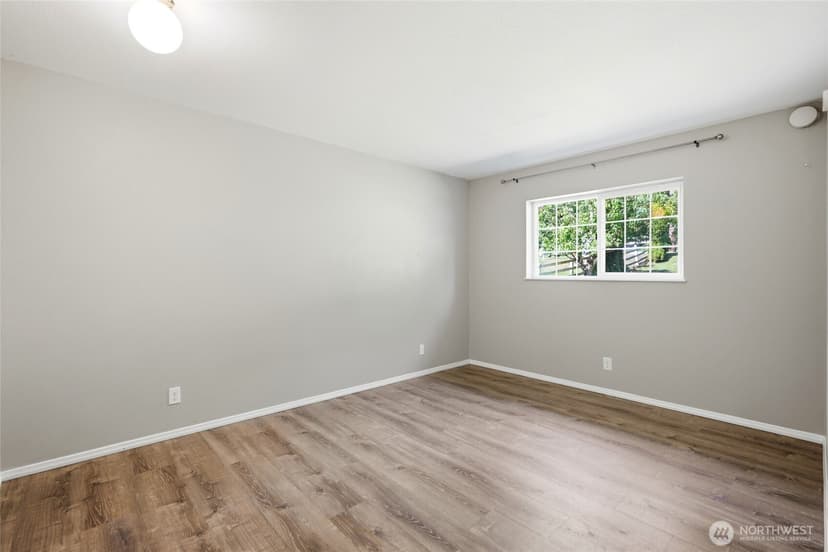Property photo for 129 103rd Avenue SE, Lake Stevens photo 19