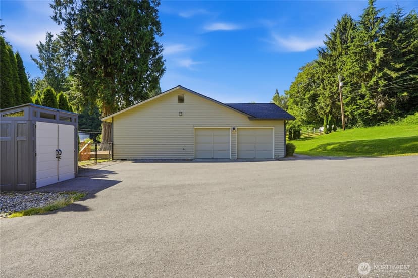 Property photo for 129 103rd Avenue SE, Lake Stevens photo 29