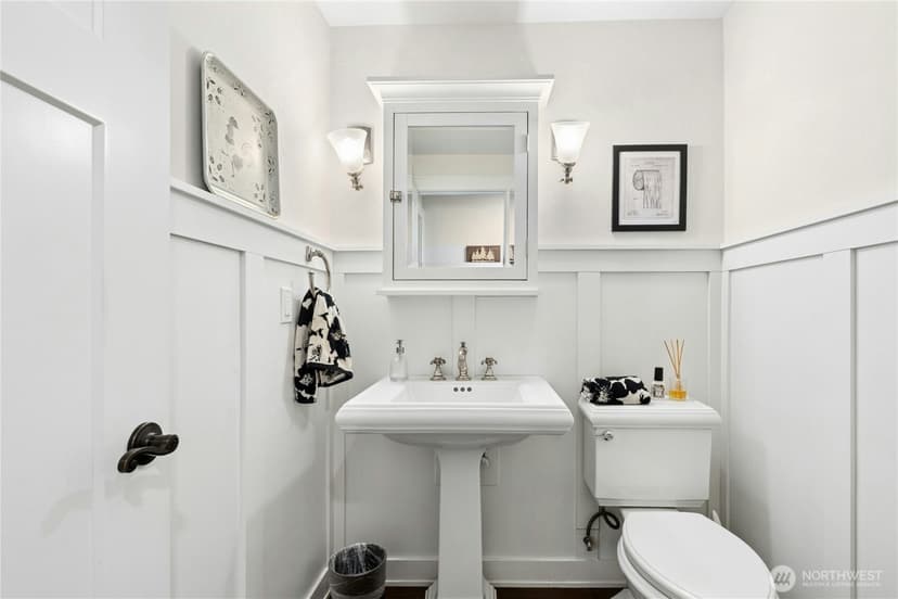 Property photo for 1171 Sycamore Drive SE, Issaquah photo 17