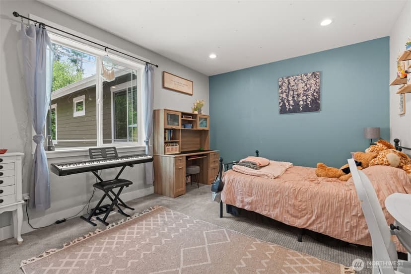 Property photo for 15622 Glenwood Road SW, Port Orchard photo 25