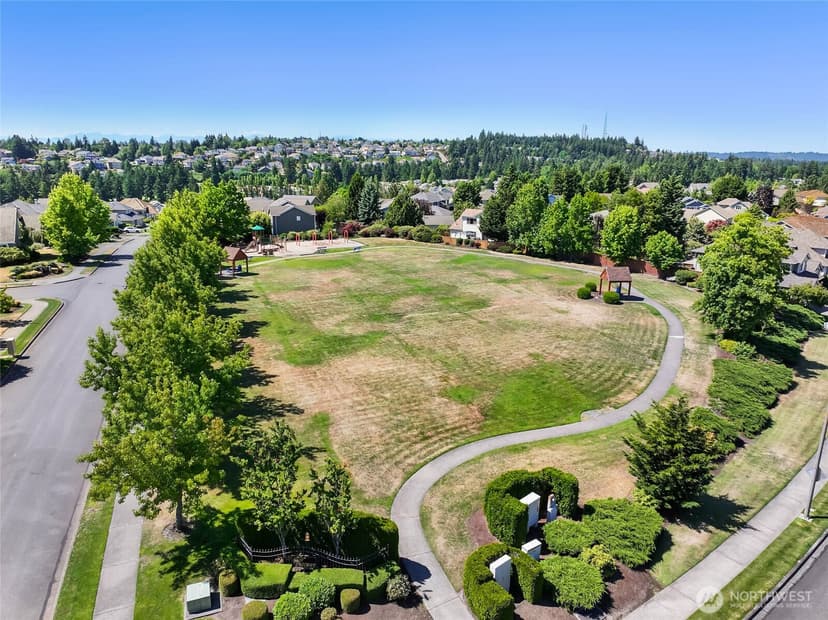 Property photo for 3901 Broadmoor Drive NE, Tacoma photo 35