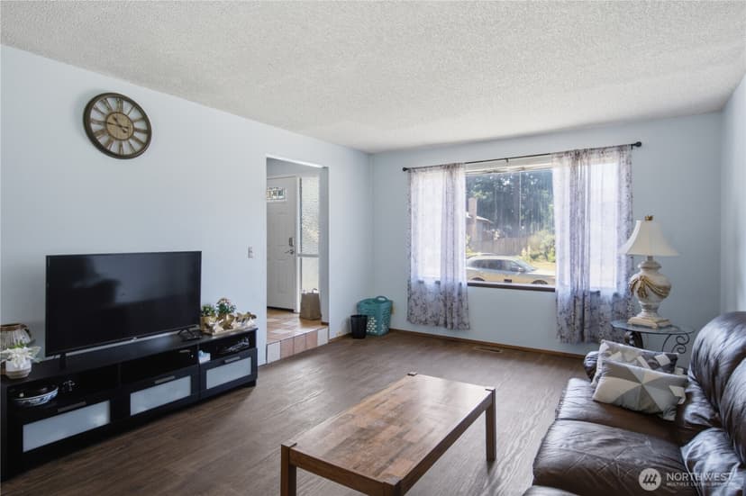 Property photo for 3706 S 255th Place, Kent photo 5