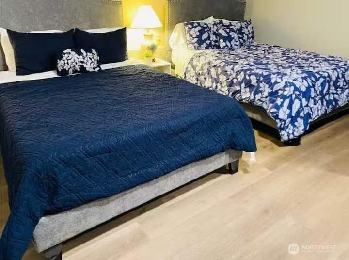 Property photo for 3706 S 255th Place, Kent photo 21