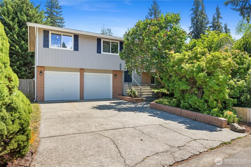 Property photo for 2818 111th Place SE, Everett