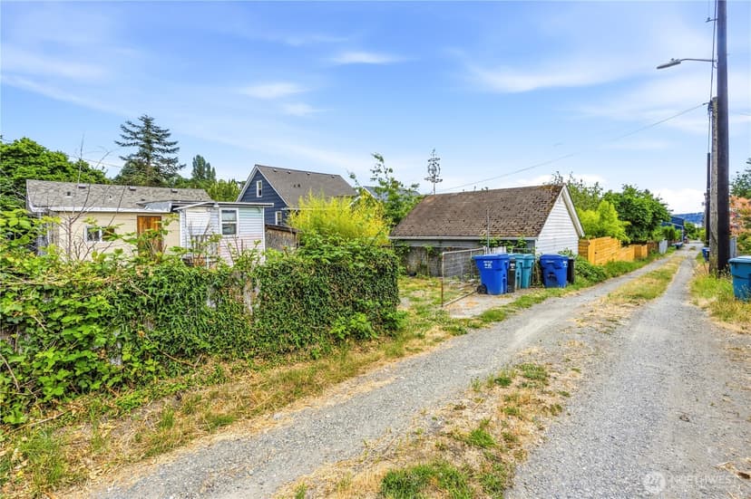 Property photo for 5307 16th Avenue S, Seattle photo 23