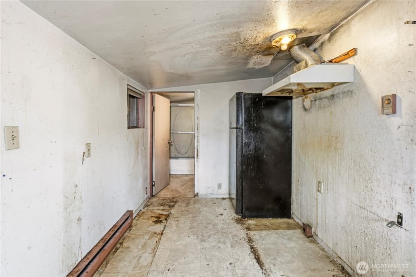 Property photo for 5307 16th Avenue S, Seattle photo 12