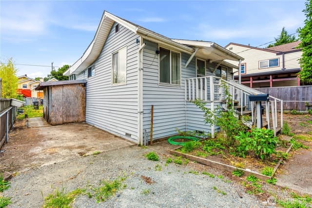 Property photo for 5307 16th Avenue S, Seattle photo 4