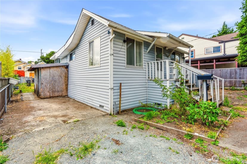 Property photo for 5307 16th Avenue S, Seattle photo 4
