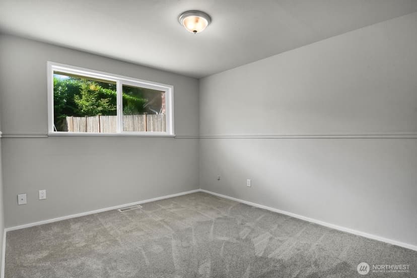 Property photo for 13020 Robinhood Lane, Snohomish photo 15