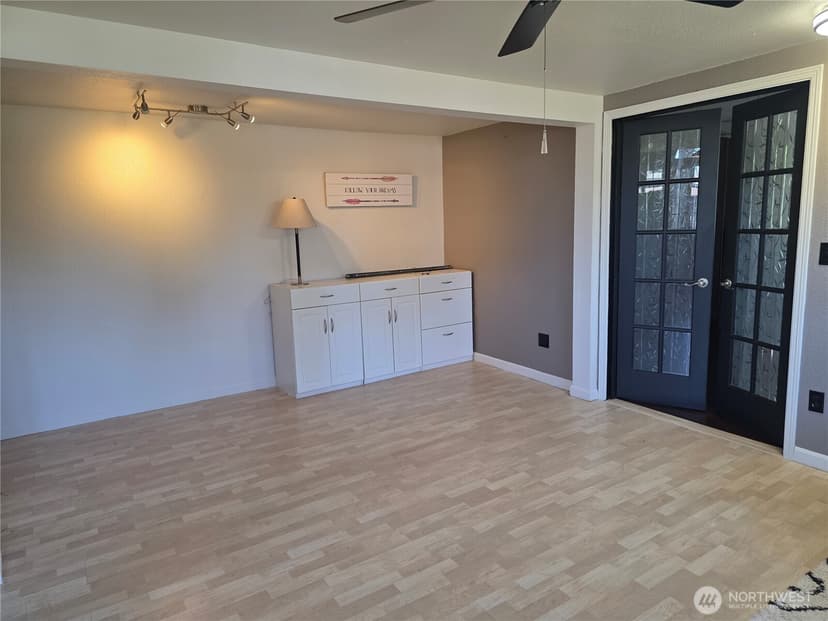 Property photo for 8902 Forest Road SW, Lakewood photo 22
