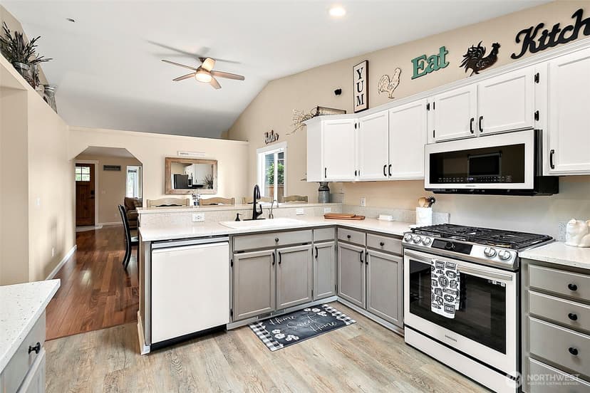 Property photo for 26418 227th Court SE, Maple Valley photo 11