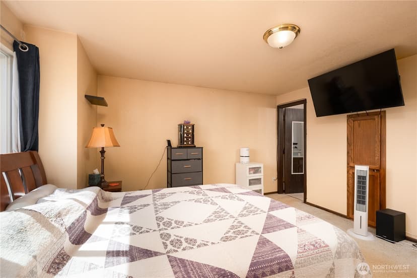 Property photo for 22504 121st Street E, Bonney Lake photo 11