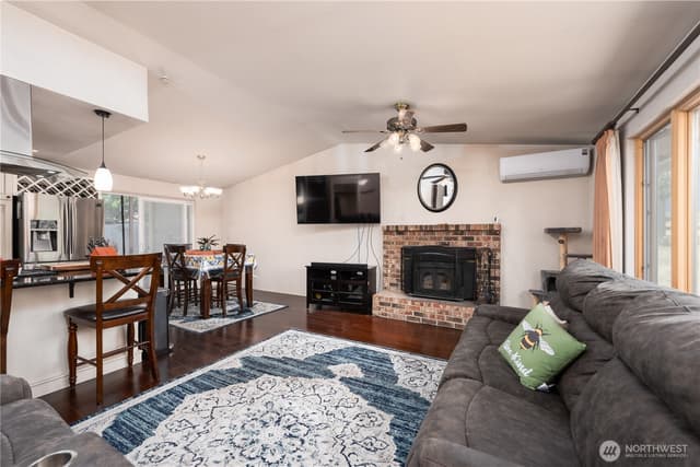 Property photo for 22504 121st Street E, Bonney Lake photo 4