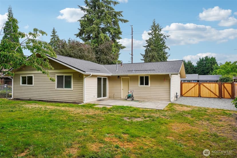 Property photo for 1711 7th Avenue SE, Puyallup photo 31