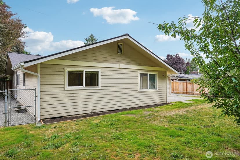 Property photo for 1711 7th Avenue SE, Puyallup photo 34