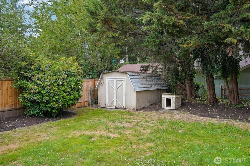 Property photo for 1711 7th Avenue SE, Puyallup photo 36