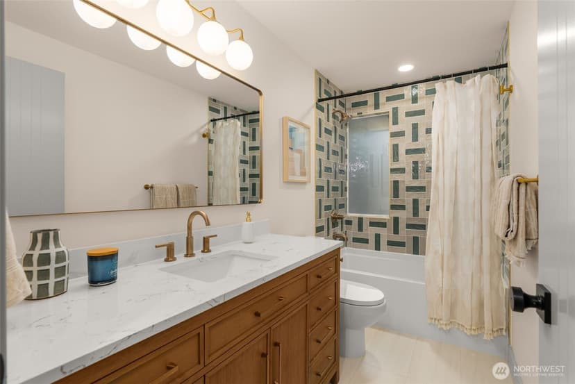 Property photo for 13237 8th Avenue NW, Seattle photo 19