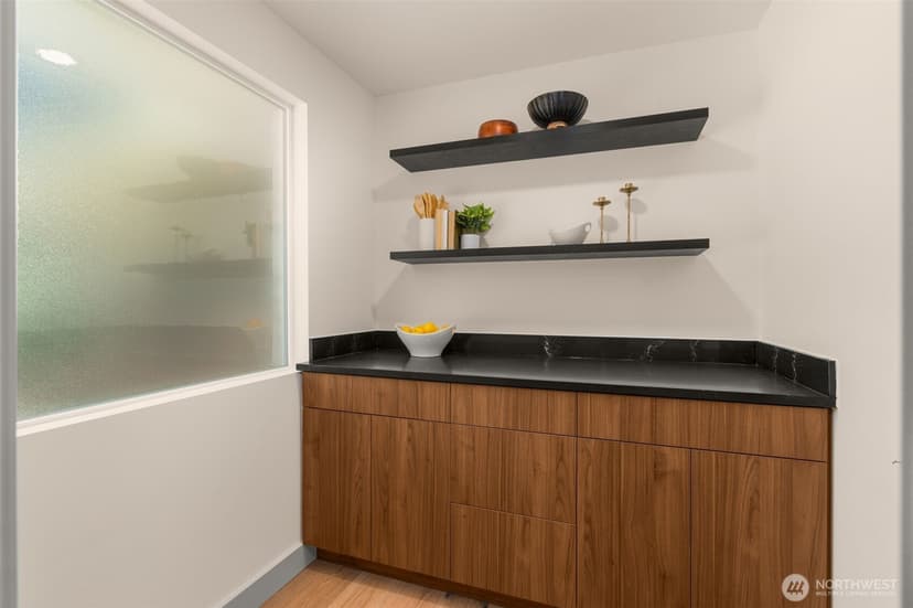 Property photo for 13237 8th Avenue NW, Seattle photo 17
