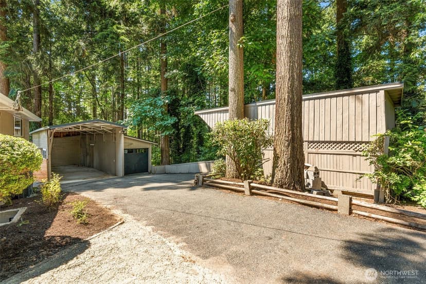 Property photo for 13237 8th Avenue NW, Seattle photo 39