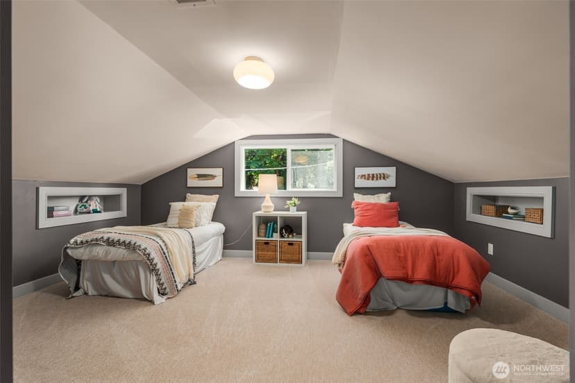 Property photo for 13237 8th Avenue NW, Seattle photo 25