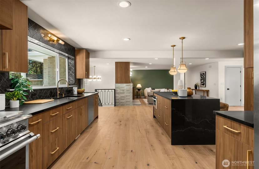 Property photo for 13237 8th Avenue NW, Seattle photo 16