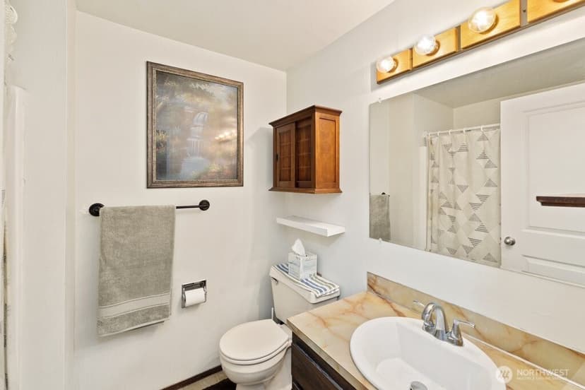 Property photo for 31715 46th Place S, Auburn photo 13