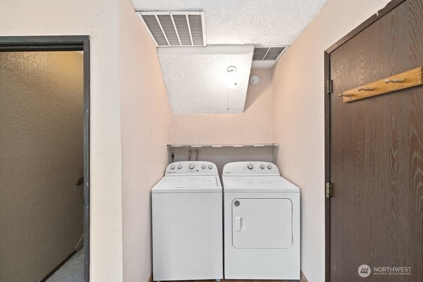 Property photo for 31715 46th Place S, Auburn photo 17