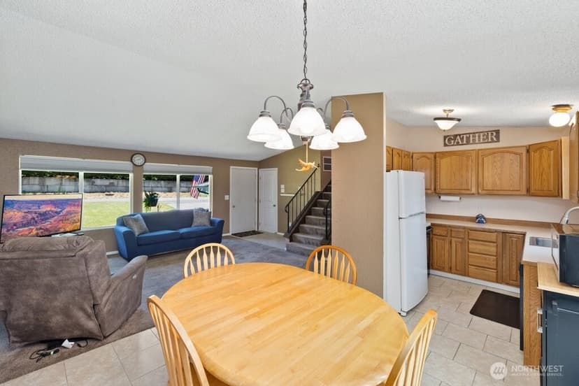 Property photo for 31715 46th Place S, Auburn photo 6