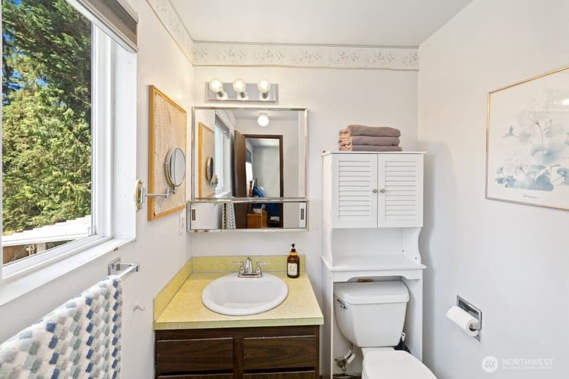 Property photo for 31715 46th Place S, Auburn photo 10