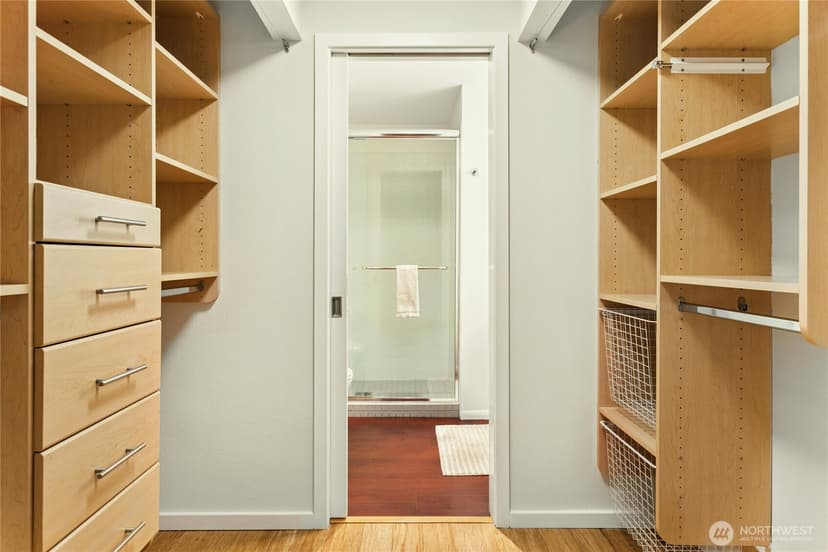 Property photo for 1617 Summit Avenue #23, Seattle photo 24