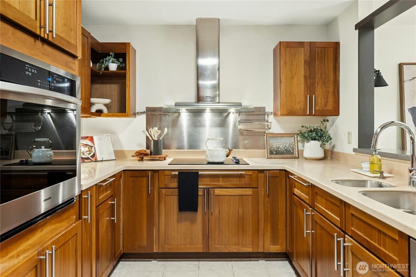 Property photo for 1617 Summit Avenue #23, Seattle photo 17