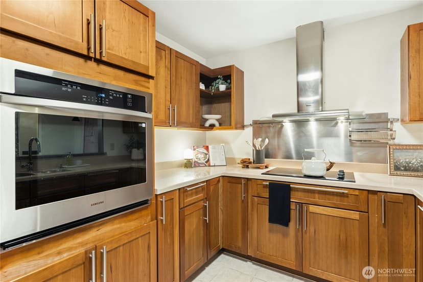 Property photo for 1617 Summit Avenue #23, Seattle photo 16