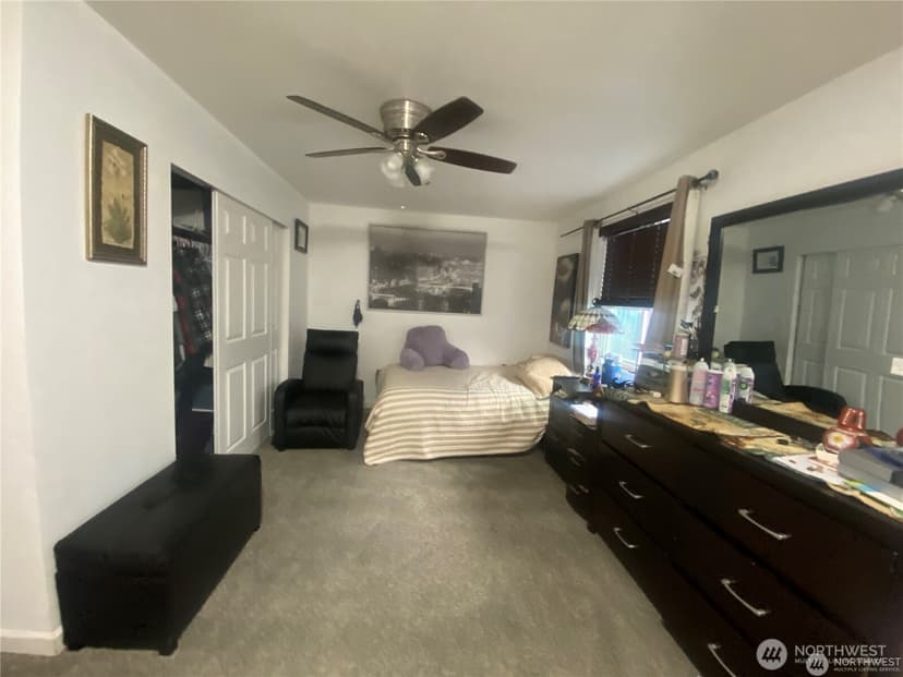 Property photo for 10453 1st Avenue SW, Seattle photo 25