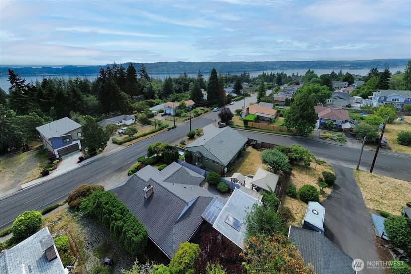 Property photo for 2007 Trenton Avenue, Bremerton photo 39