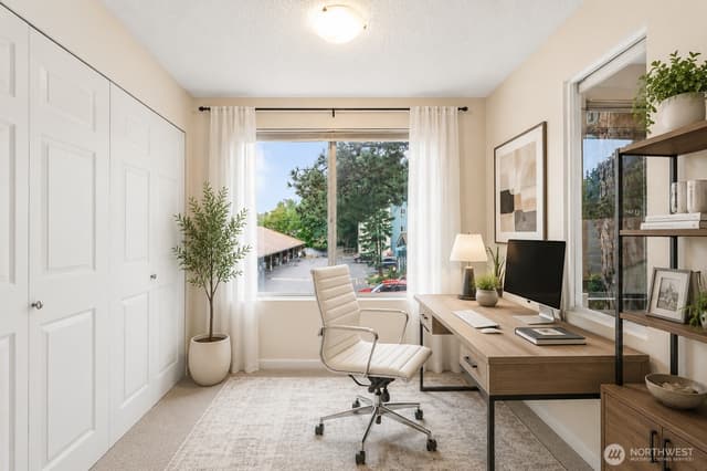 Property photo for 2222 NE 92nd Street #208, Seattle photo 5