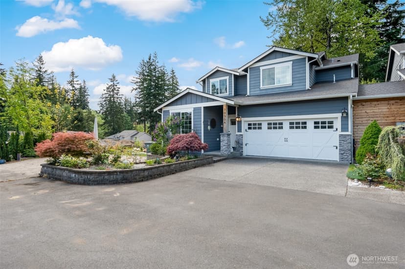 Property photo for 7030 Lower Ridge Road, Everett photo 2