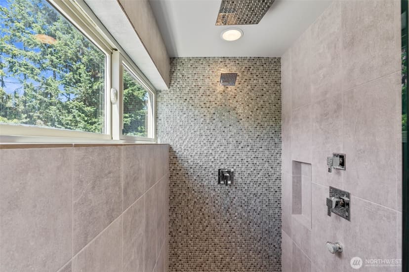 Property photo for 17310 State Route 9 SE, Snohomish photo 34