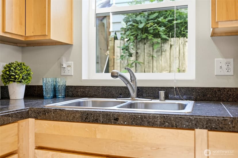 Property photo for 9054 17th Ave SW #A, Seattle photo 13