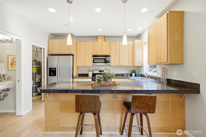 Property photo for 9054 17th Ave SW #A, Seattle photo 8