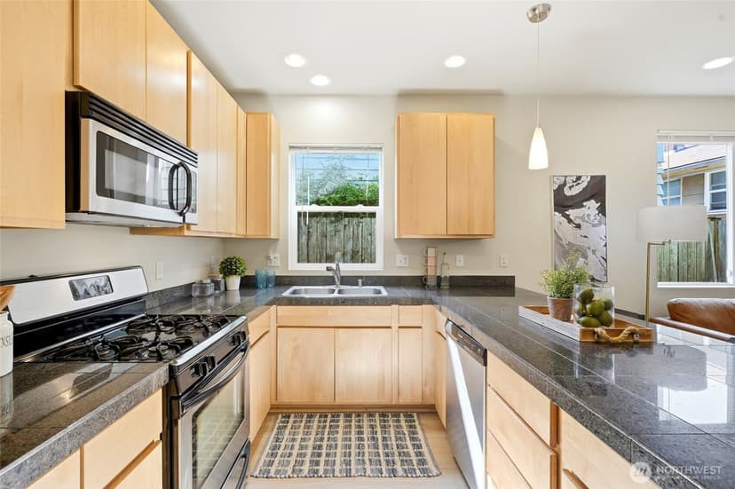 Property photo for 9054 17th Ave SW #A, Seattle photo 12