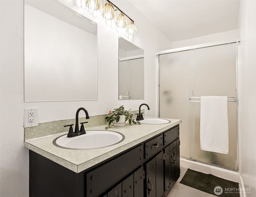 Property photo for 8413 121st Street E, Puyallup photo 19