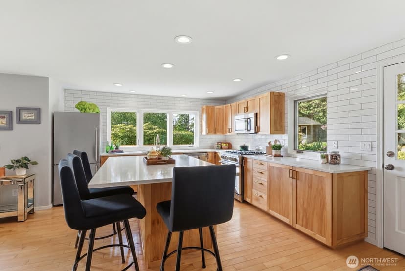 Property photo for 1113 Goat Trail Road, Mukilteo photo 10