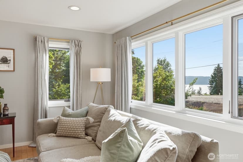 Property photo for 1113 Goat Trail Road, Mukilteo photo 5