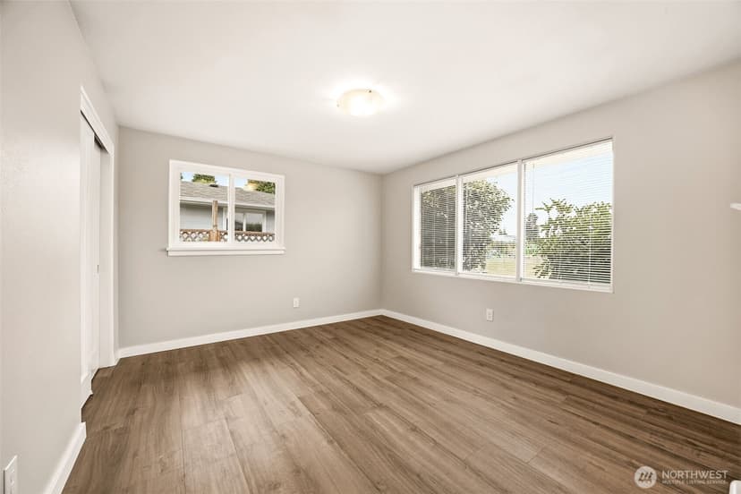 Property photo for 4832 Rucker Avenue, Everett photo 18