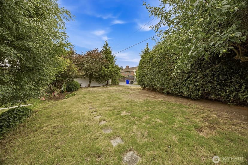 Property photo for 4832 Rucker Avenue, Everett photo 31