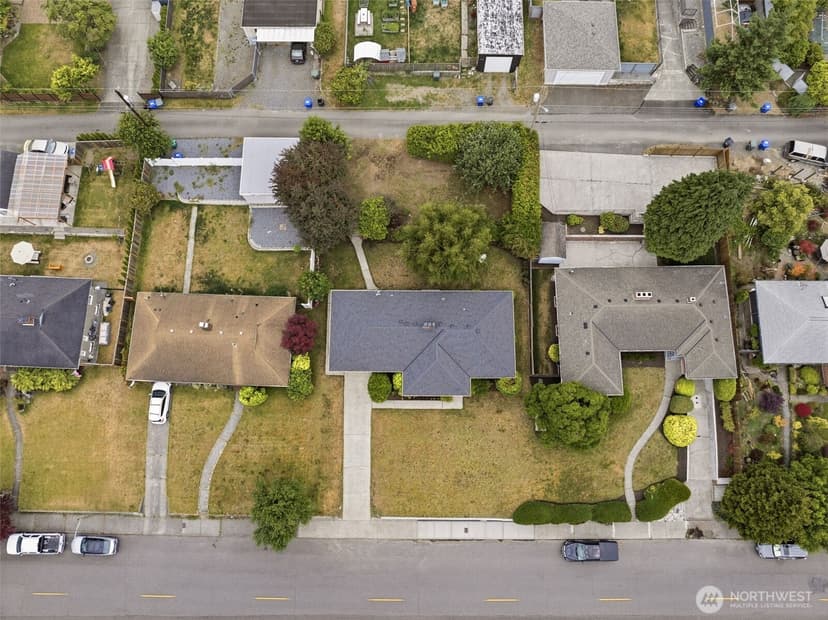 Property photo for 4832 Rucker Avenue, Everett photo 36