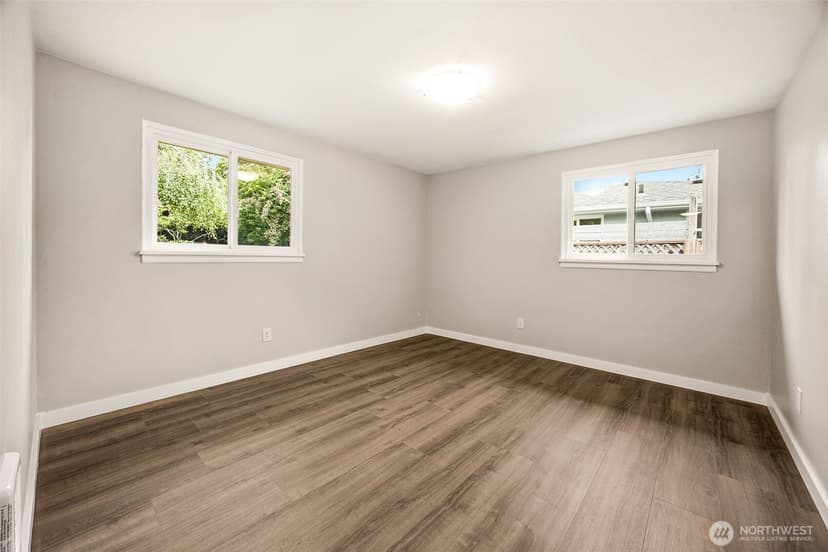 Property photo for 4832 Rucker Avenue, Everett photo 16