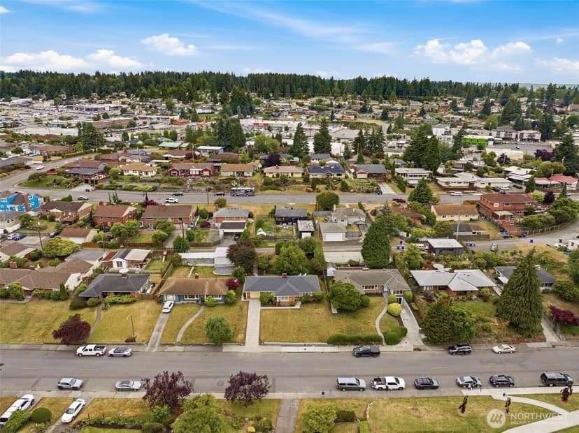 Property photo for 4832 Rucker Avenue, Everett photo 34