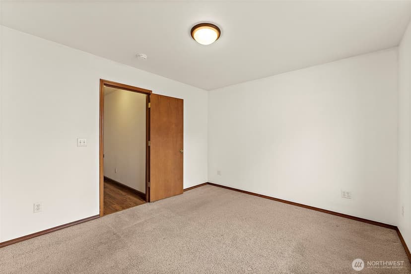 Property photo for 628 S 117th Street, Tacoma photo 23